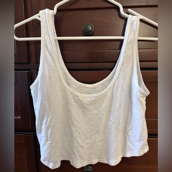 Beyond Yoga small crop top - Picture 2 of 5